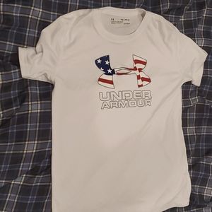 Under Armour tee